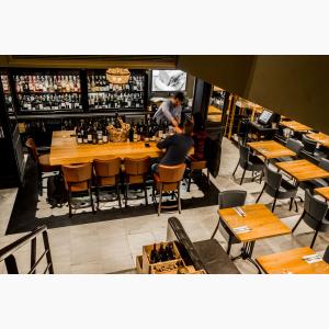 Vintage Wine Bar Φωτογράφηση καταστήματος